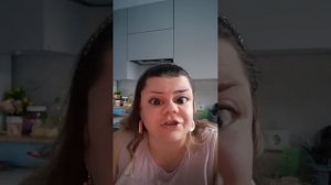 ТРИ ПОКОЛЕНИЯ,А НУ РАССКАЖИТЕ ПРАВДУ🤣