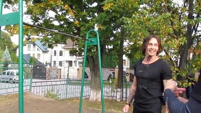КАК Я УЧИЛСЯ Халявное 360 + Переднее 360 На Турнике За 1 Тренировку (ПОПЫТКАМИ) САМОЕ ПРОСТОЕ 360! смотреть онлайн