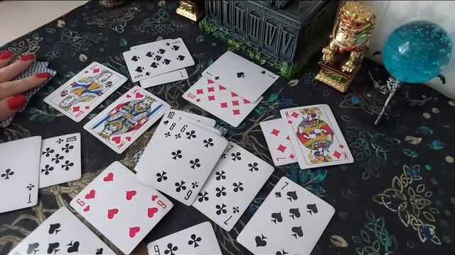 Что ждёт Даму в личной жизни? Перемены на пороге? Гадан смотреть онлайн
