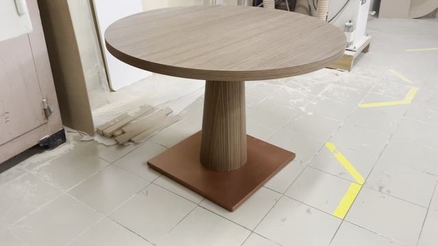 Шпонированный стол круглый смотреть онлайн