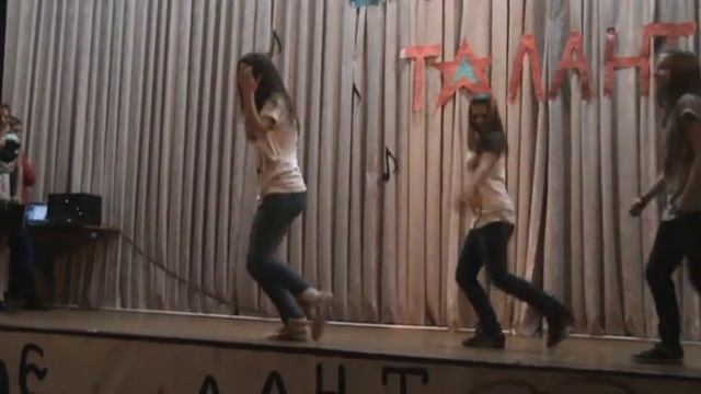 Хип-Хоп от трьох классных девчонок!)