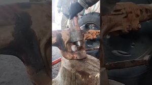 Швидка заміна втулок балки ЮМЗ. 😉