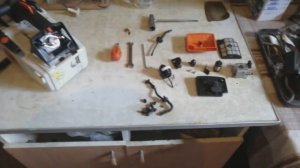 Бензопила STIHL MS 200T, замена топливного шланга (бензобак-карбюратор).