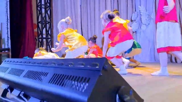 "Колыбельная". Хореографический ансамбль "Радость" смотреть онлайн