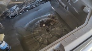 Пробую убрать ржавчину в багажнике, год спустя | Мовил?