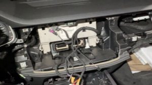 Audi Q7 - Замена магнитолы MIB1 на MIB2 с большим экраном, тачп