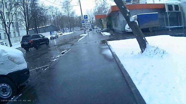 тест нагрудного видеорегистратора L 12
