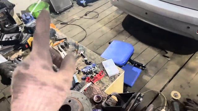 Дисковые тормоза вкруг на Lada Granta смотреть онлайн