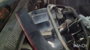 Как крепится задний бампер Шкода Октавия А5  2011 год