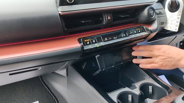 Первый обзор на TOYOTA PRIUS XW60 2023 года! смотреть онлайн