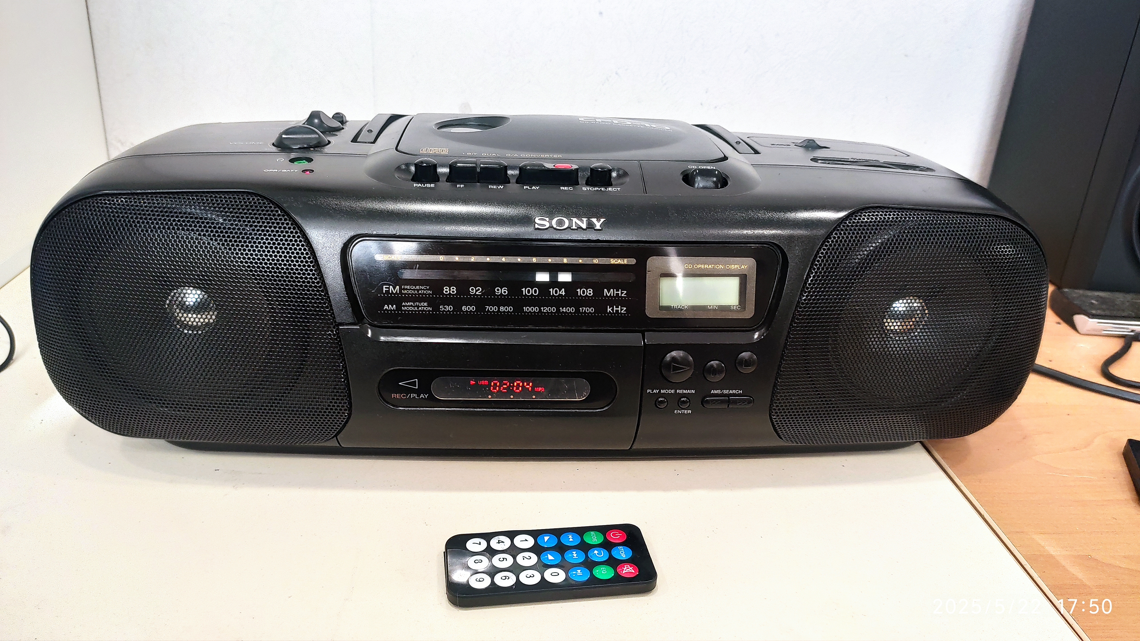 Sony CFD-10 с Bluetooth/Usb/Microsd/Fm/Aux модулем смотреть онлайн