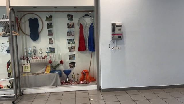 День рождения,сюрприз от жены удался! Именинник в шоке смотреть онлайн