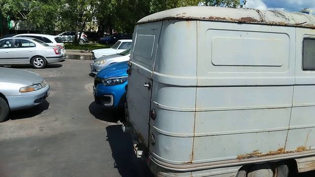 Ретро автомобиль ЕРАЗ-762