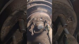 Замена заднего подшипника ступицы Киа церато 1 первог?