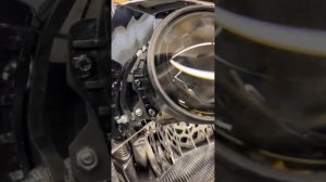 Toyota Corolla E150 рестайл установка светодиодных линз Technik Div