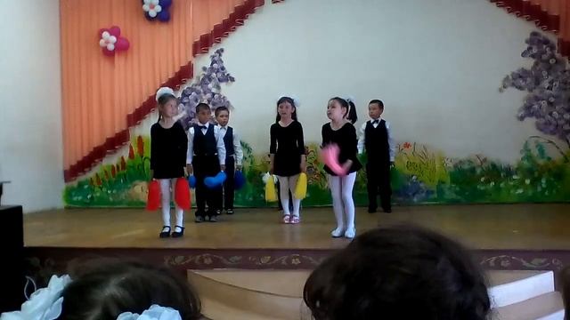 Танец бананамма детский