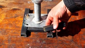 Как сделать мощный самодельный домкрат!!!!Невероятный