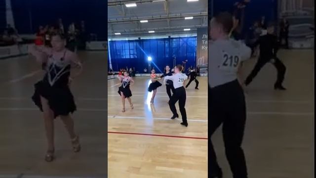 Максим Лоленко и Вера Филимонова смотреть онлайн