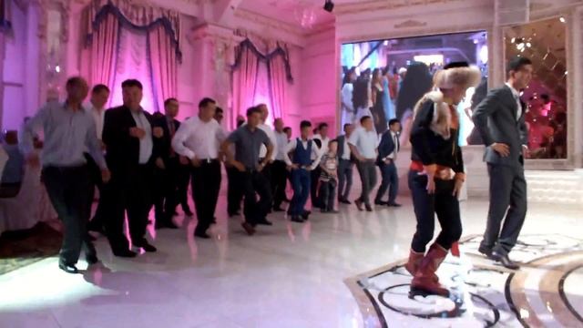Флешмоб КАРА ЖОРГО на свадьбе смотреть онлайн