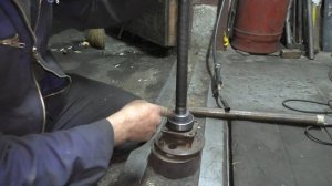 Замена подшипника полуоси. 2107 Жига.