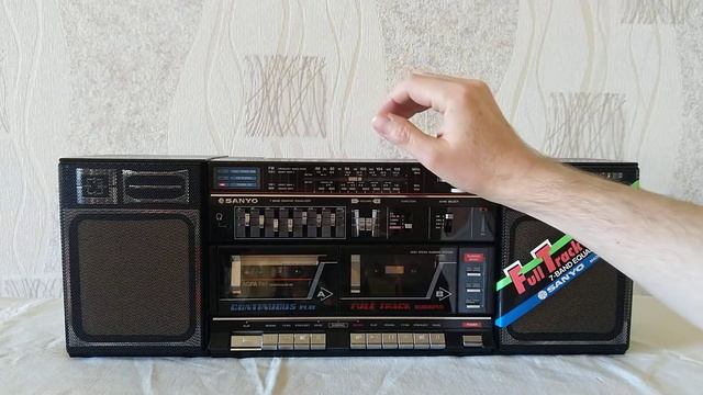 Магнитола Sanyo MH 200K видео работы смотреть онлайн