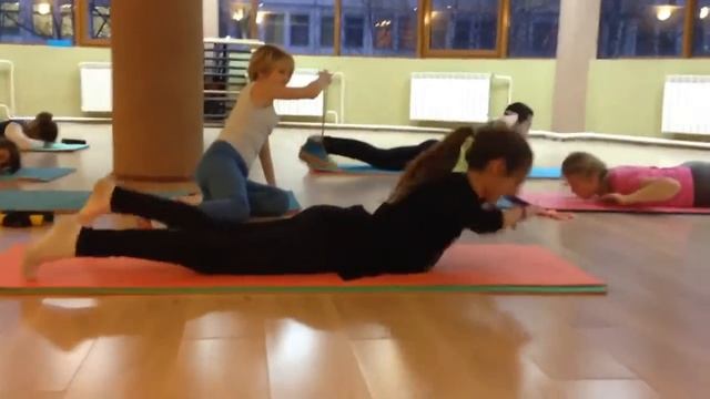 КАЛЛАНЕТИКА / ТРЕНИРОВКА/ДЕЛАЕМ ПЕРСИК-ЖЕНЩИНУ смотреть онлайн