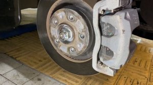 🚨 Проблема с тормозами на Jaecoo J8. Обзор проблемы и врем