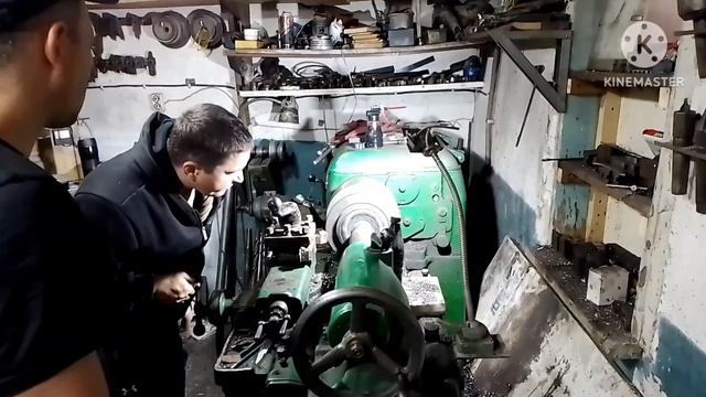 Диск сцепления не подошёл обратились к токарю. Русски? смотреть онлайн