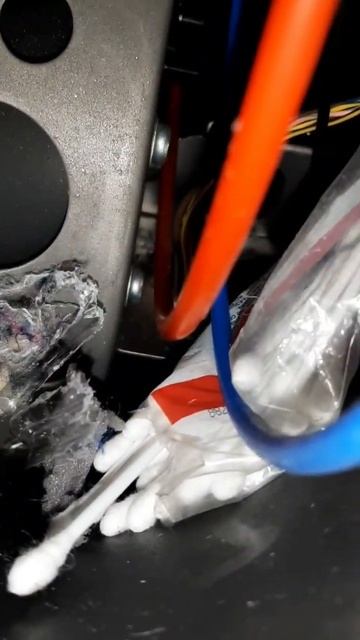 Крысы съели Лада Гранту #shorts #shortvideo #lada #гранта #автоваз смотреть онлайн