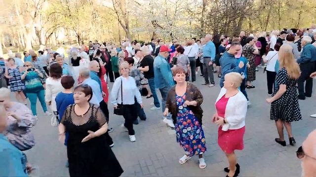 Танцы в Гомеле. 20.04.2025 г. смотреть онлайн