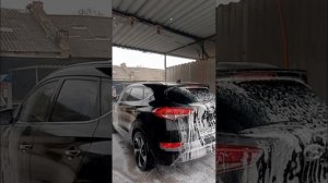 Как мыть чёрный автомобиль? Авто мойка самообслуживан