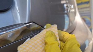 Удаляем налёт с хромированных элементов кузова за 15 м?