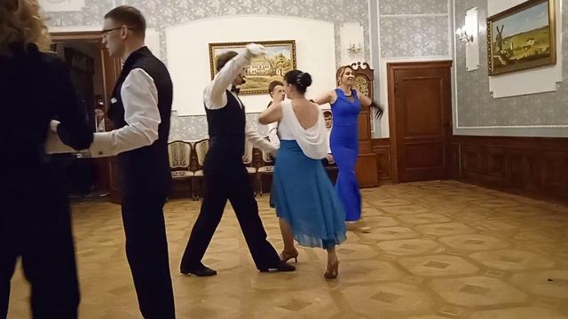 Танцуем Румбу.💃🕺 Староновогодний бал в усадьбе Немц смотреть онлайн
