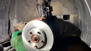 Замена передних тормозных дисков. Hyundai Elantra,Solaris.Kia Rio,Ceed