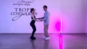 Бачата | Все фигуры #15 | Head Roll spin (хедролл в повороте)