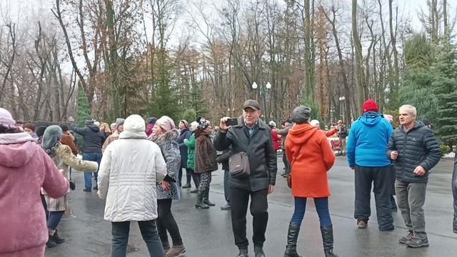 Харьков Танцы Леонид🕺 пригласил меня на танец💃 Мар? смотреть онлайн