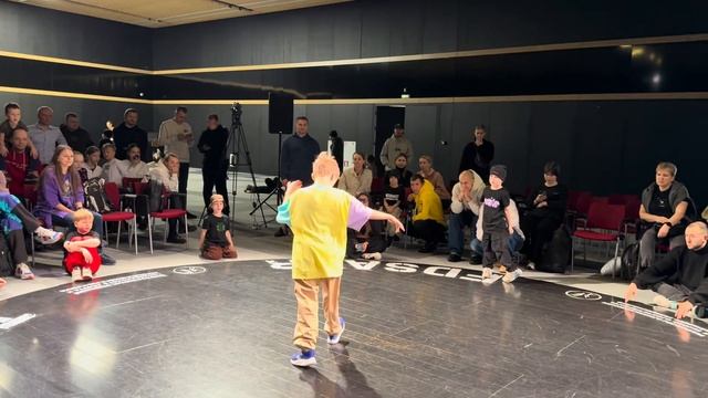 Чемпионат и Первенство СЗФО. 1/8. Freezzz vs YurOne. 180224 смотреть онлайн