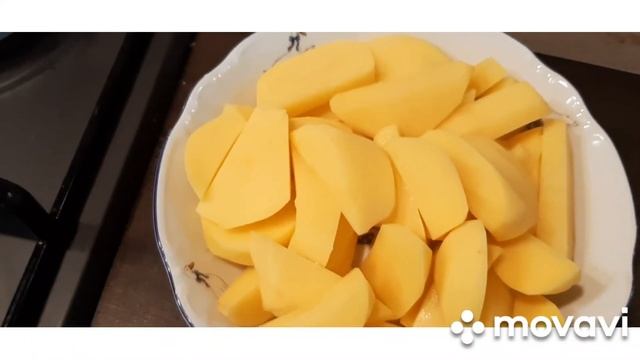 Жареная Картошечка с Беконом и Грибами!👍 Салатик из С смотреть онлайн