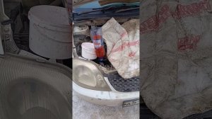 как выгнать воздух из печки тойота королла 120 кузов.са?