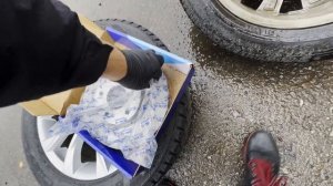 КАК Я ТОРМОЗНЫЕ ДИСКИ МЕНЯЛ И РЕЗИНУ НА сх5 мазда