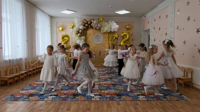 Танец Мы - твоё будущее, Россия. Д. С. 29 г Саранск смотреть онлайн