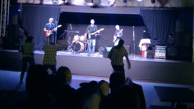 Академ танцует под Иван Кайф смотреть онлайн