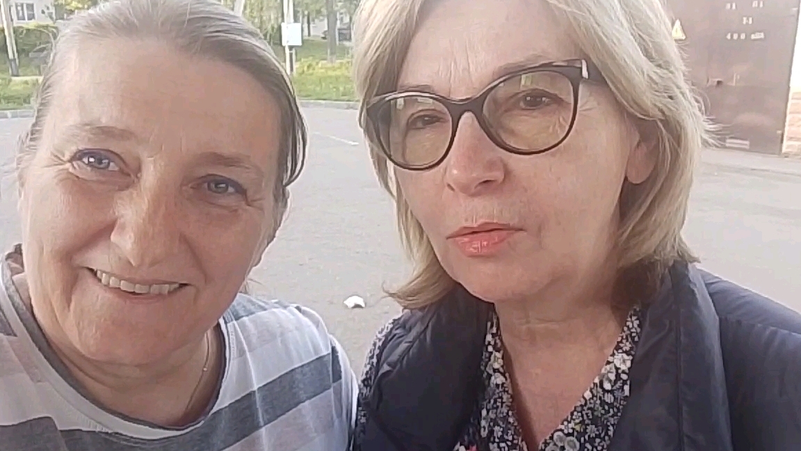 22-05-2025Малину посадила/встреча с сестрой/новый плед/комментарии🌺🌺🌺