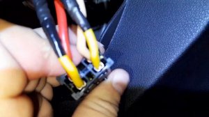 Lada XRAY Робот. Установка сигнализации с автозапуском Starl