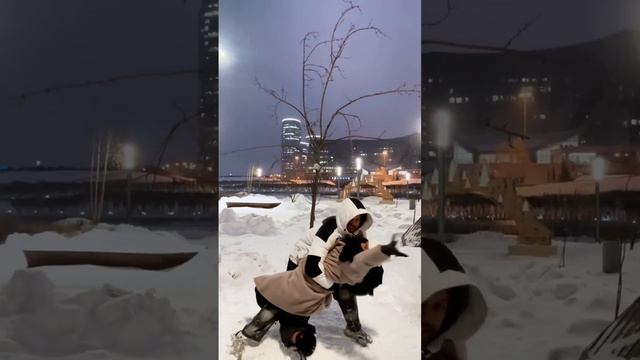 Венский вальс танцевать мы не умеем, зато умеем кое-чт?