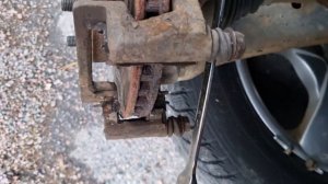 Замена тормозных дисков и тормозных колодок Prius 20