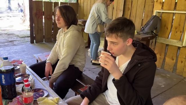 Саше 16 лет. ДЕНЬ РОЖДЕНИЯ. МЕНЯЕМ КАРБЮРАТОР В КВАДРИК? смотреть онлайн