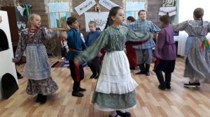 Светит месяц, Краковяк, Полька Бабочка