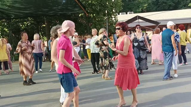 Одесса Танцы 14.07.2023 смотреть онлайн