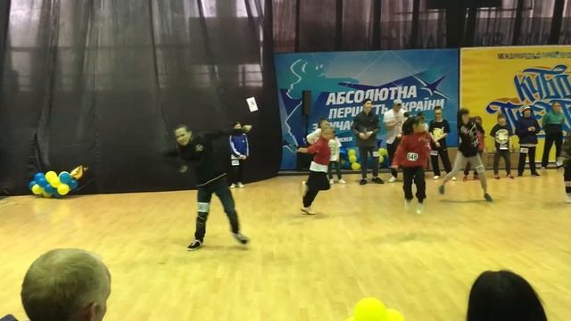 Романов - хип-хоп Первенство 1/4 / Кубок Престижа/ 8-9.04.2017 смотреть онлайн